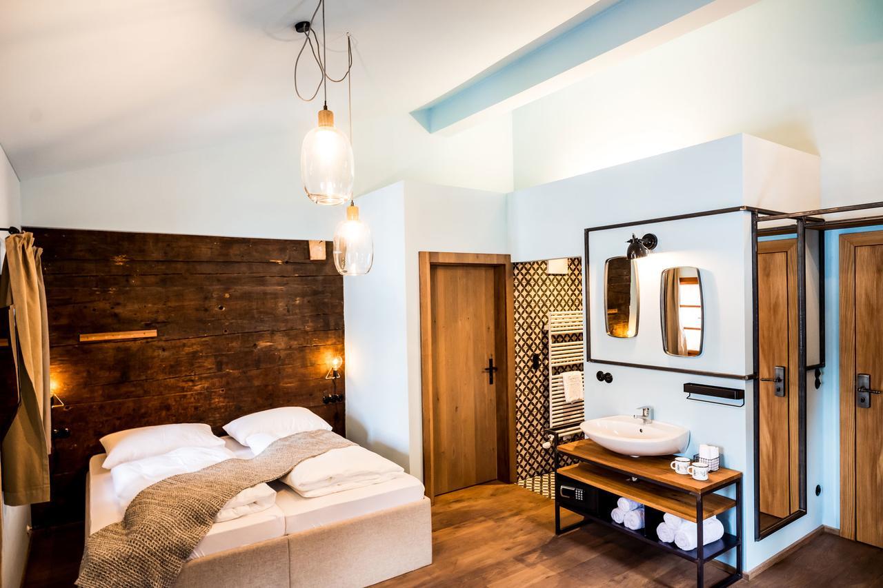 Peakini Farmhaus Villa อุนเทอร์เทาเอิร์น ภายนอก รูปภาพ
